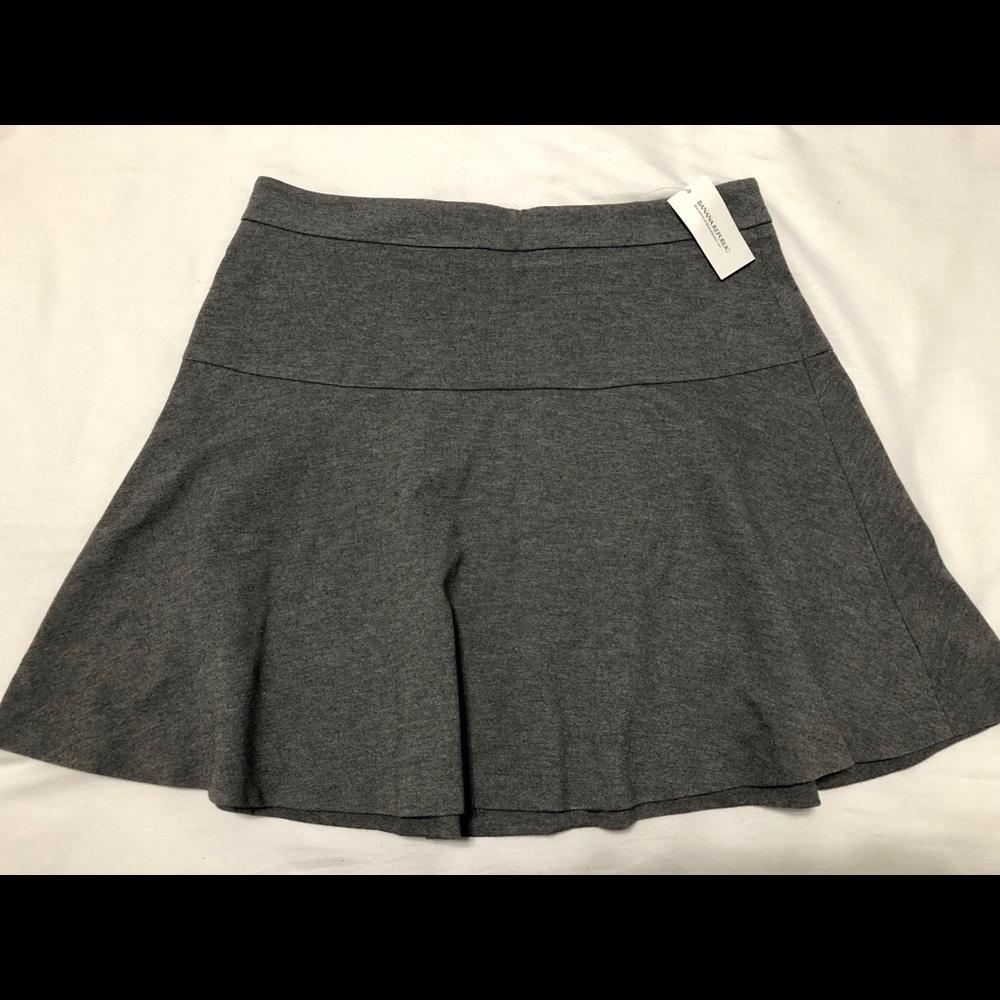 Banana Republic: Fit and Flare Skirt